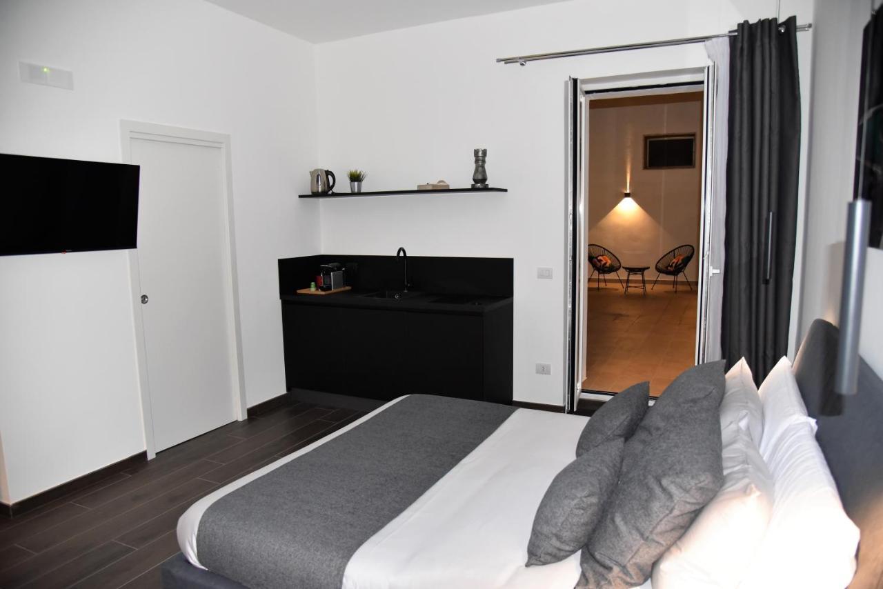 Gl Rooms And Apartments Барі Екстер'єр фото