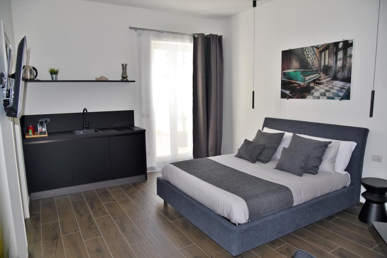 Gl Rooms And Apartments Барі Екстер'єр фото